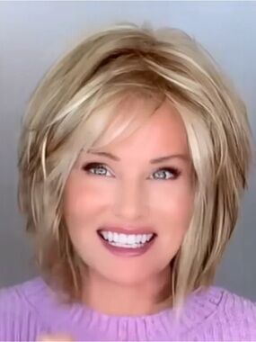 Short Layered Bob Synthetic Wig in Blonde Highlights - Women